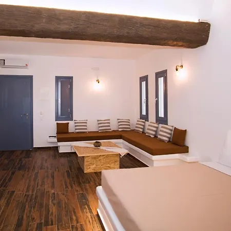 La Belle Vie - Santorini - Adults Only