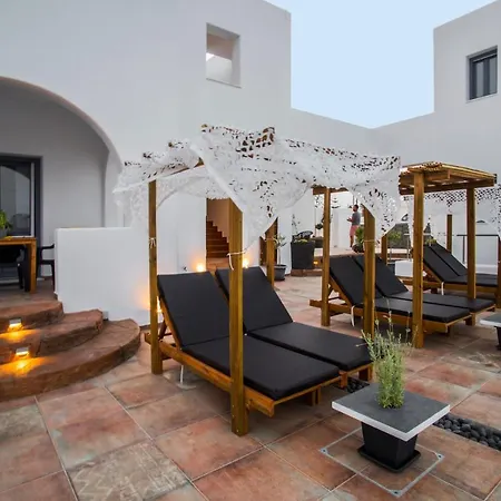 La Belle Vie - Santorini - Adults Only Kamári