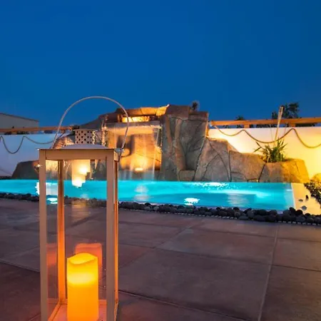La Belle Vie - Santorini - Adults Only