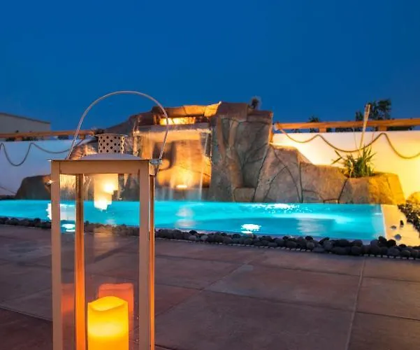 La Belle Vie - Santorini - Adults Only