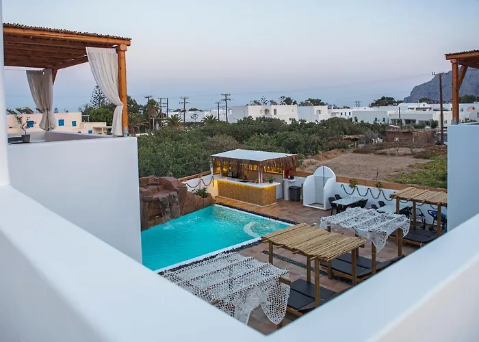 La Belle Vie - Santorini - Adults Only Apartamento Kamári