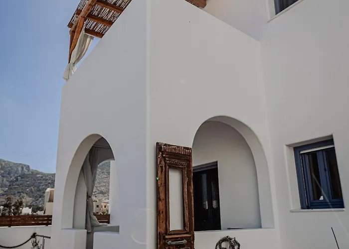 La Belle Vie - Santorini - Adults Only Kamári