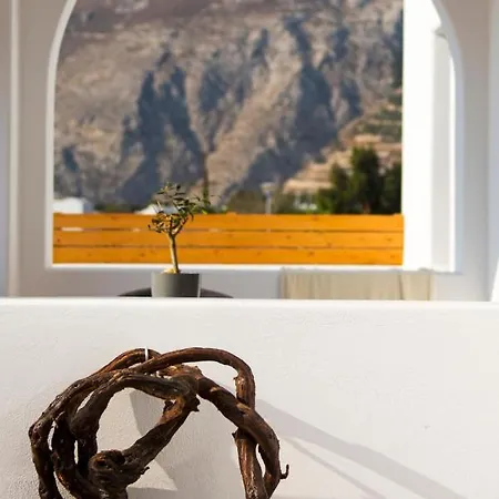 La Belle Vie - Santorini - Adults Only