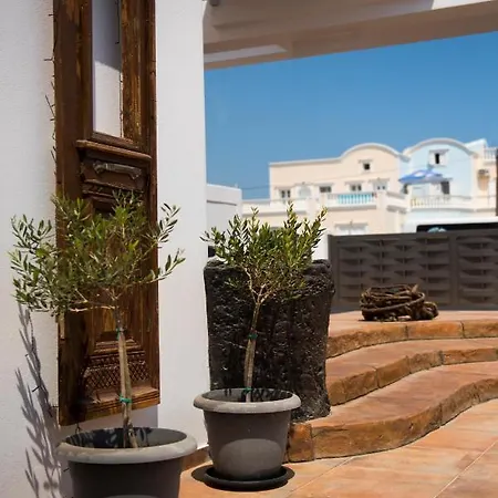 La Belle Vie - Santorini - Adults Only *